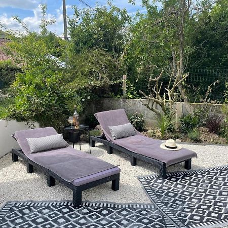 Beautiful Cottage With Private Plunge Pool/Hot Tub - 40 Mins From Puy Du Fou La Chapelle-Saint-Etienne Экстерьер фото