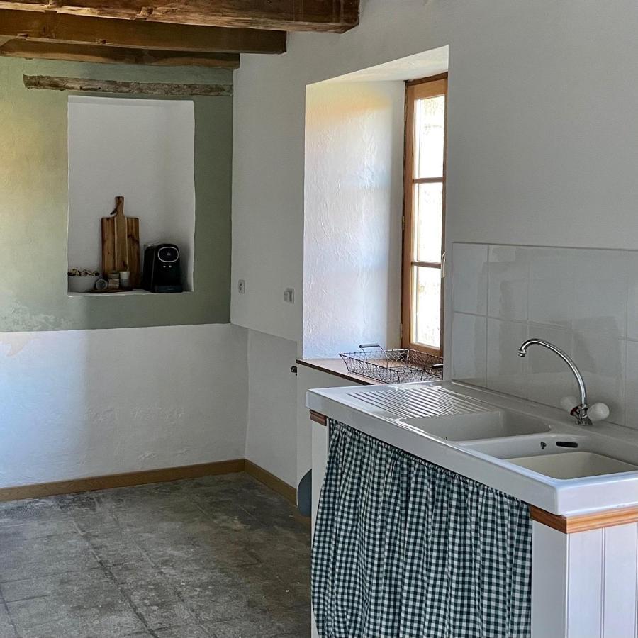 Beautiful Cottage With Private Plunge Pool/Hot Tub - 40 Mins From Puy Du Fou La Chapelle-Saint-Etienne Экстерьер фото